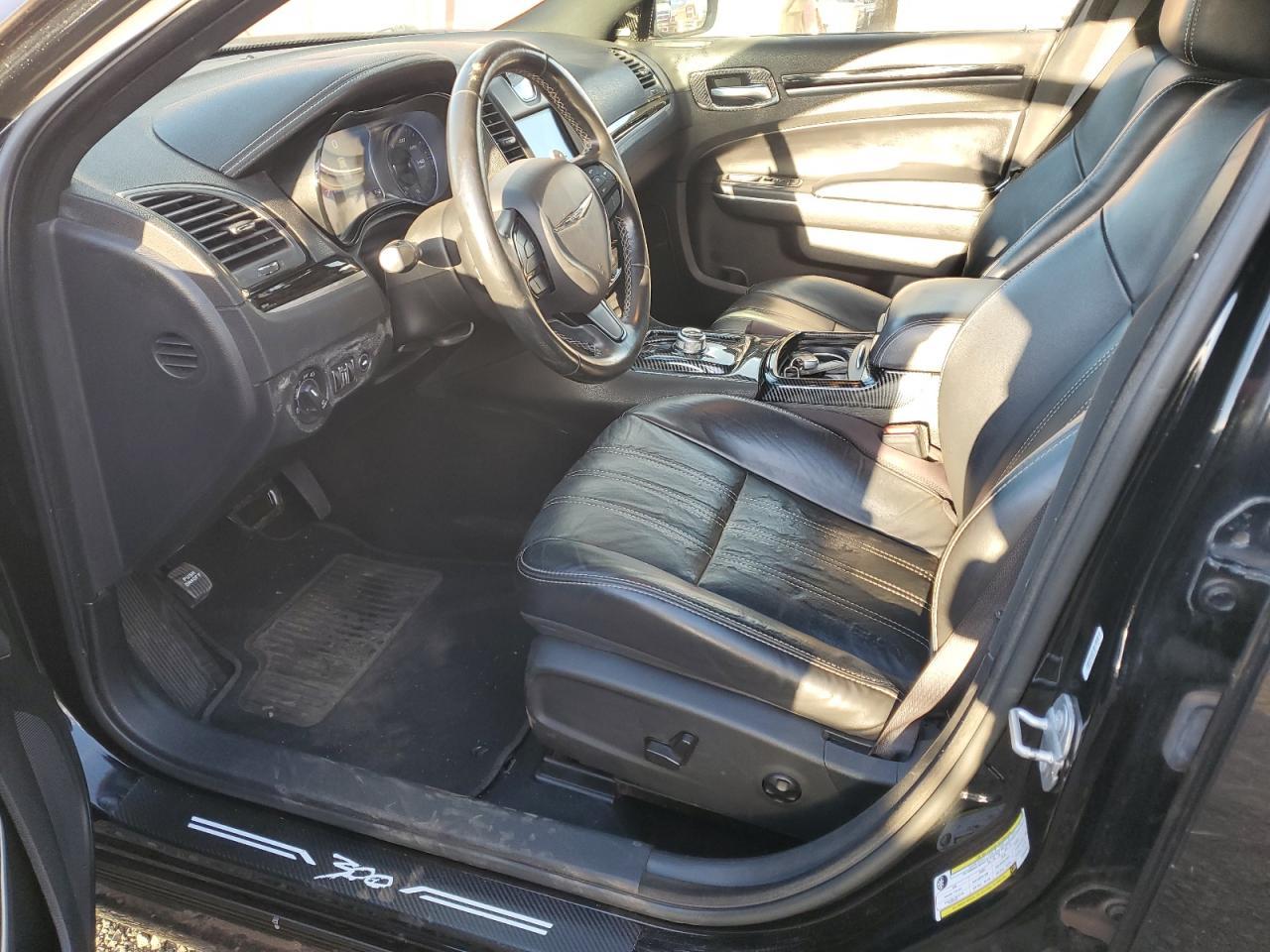 2019 Chrysler 300 S - Фото 7
