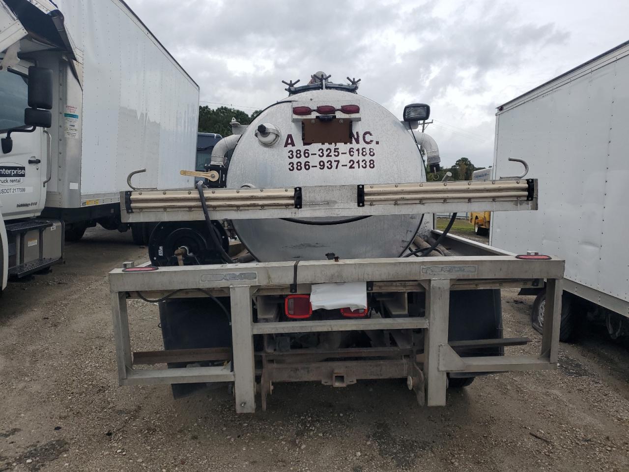 2017 Ram 5500 - Image 6