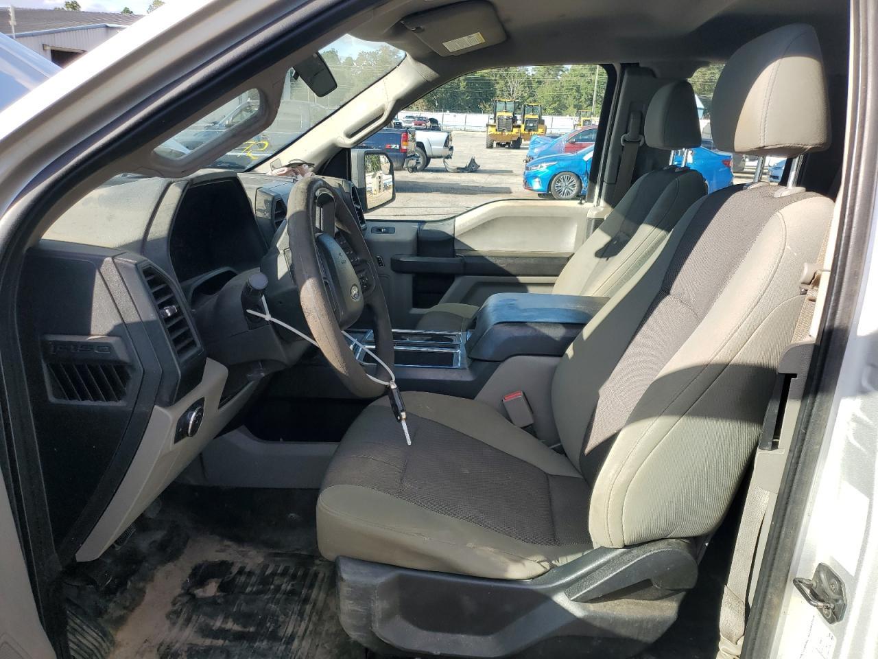 2016 Ford F150 Super Cab - Фото 7