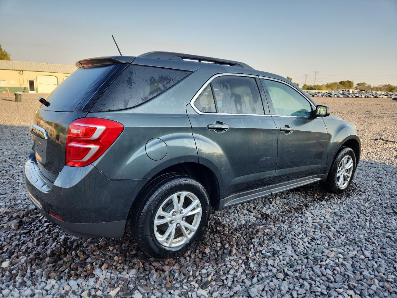 2017 Chevrolet Equinox Lt - Фото 3