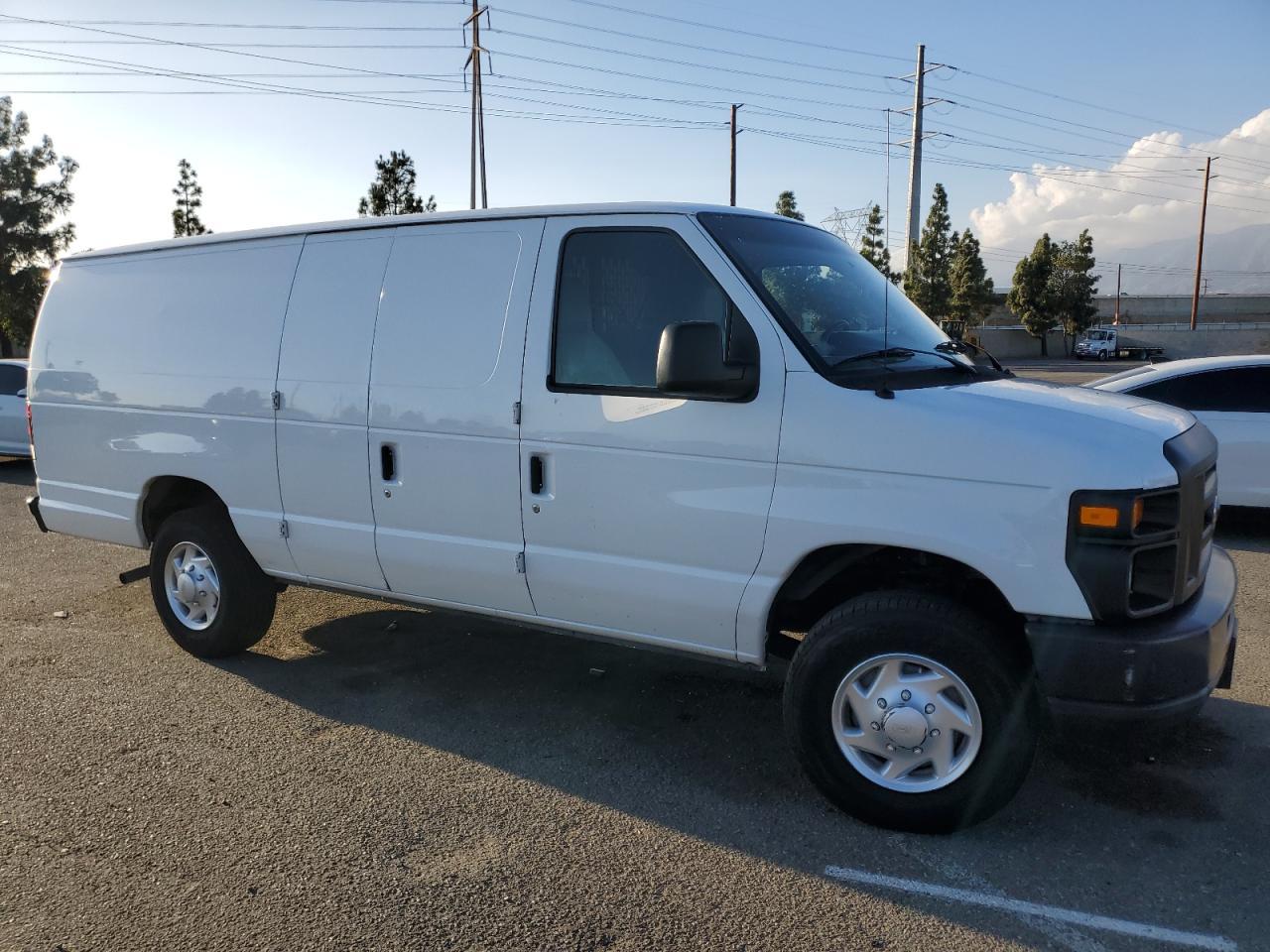 2012 Ford E250 Delivery Van - Фото 4