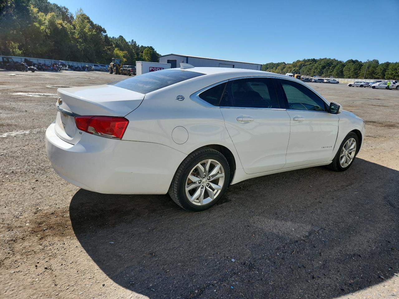 2017 Chevrolet Impala Lt - Фото 3