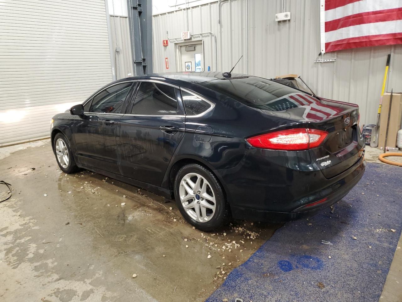 2014 Ford Fusion Se - Фото 2