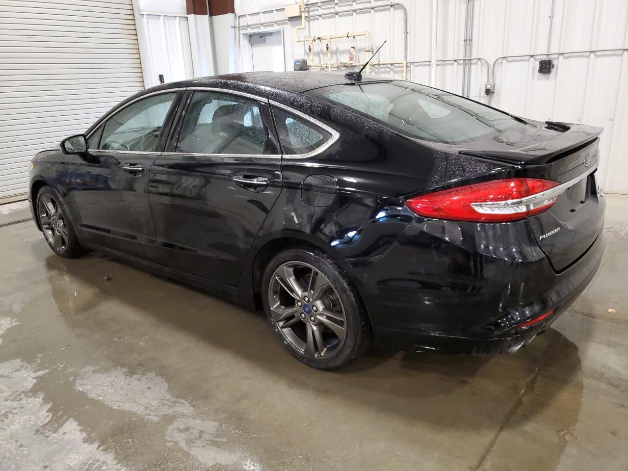 2017 Ford Fusion Sport - Фото 2