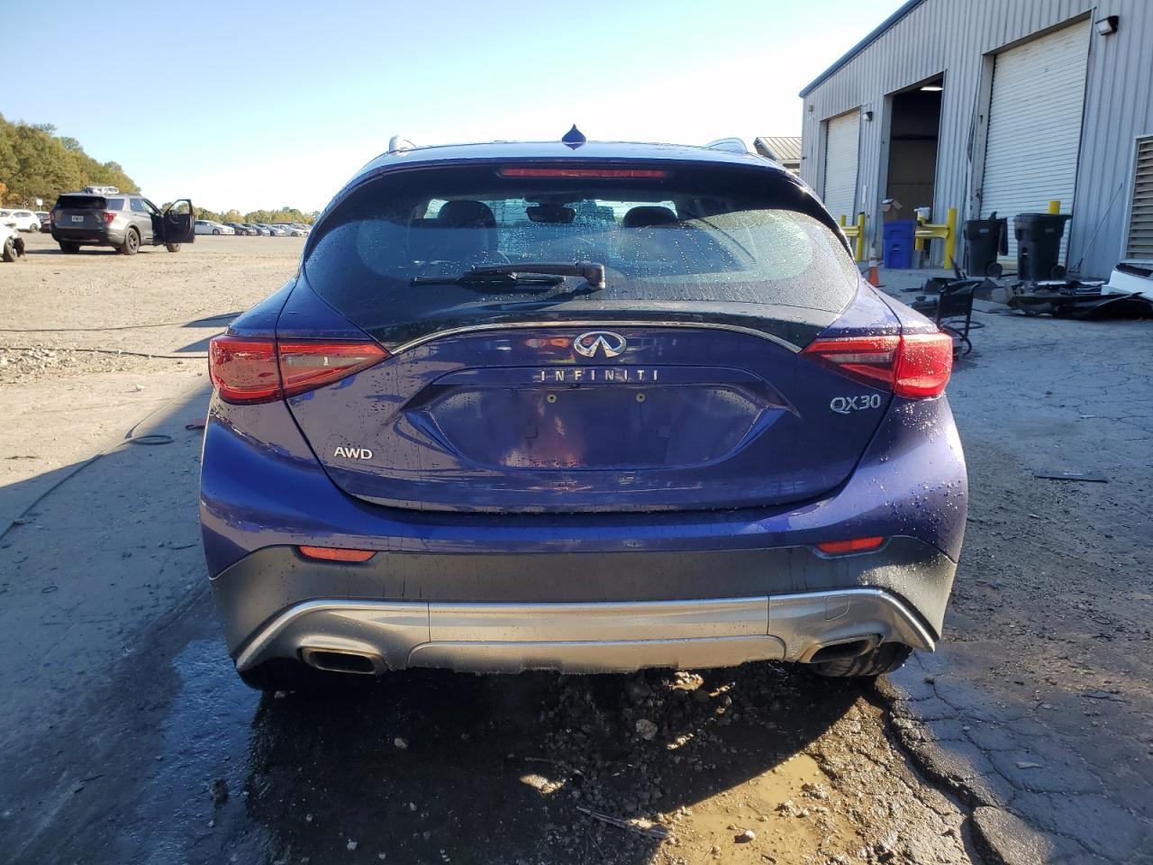 2017 Infiniti Qx30 Base - Фото 6
