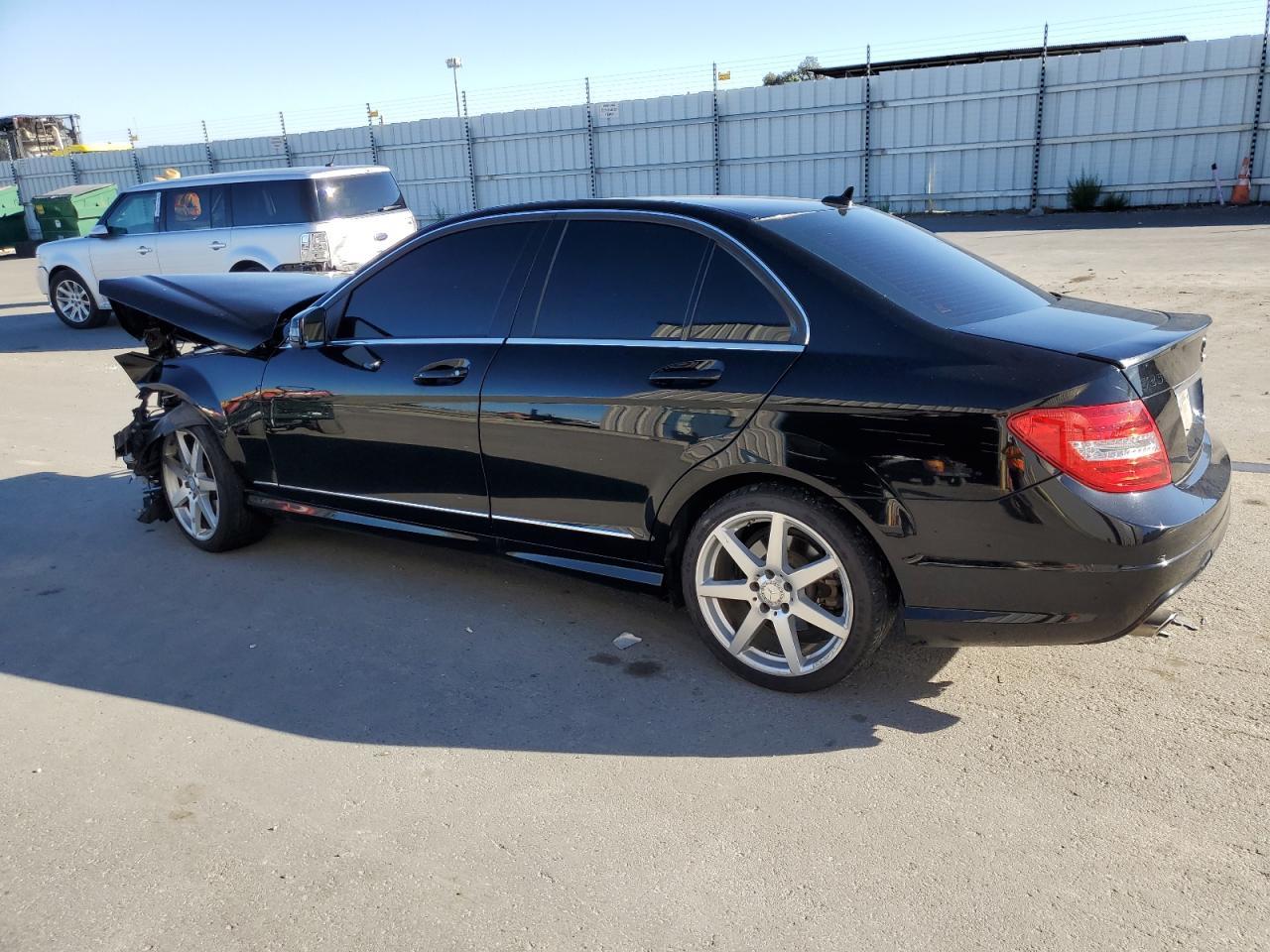 2014 Mercedes-Benz C 250 - Image 2