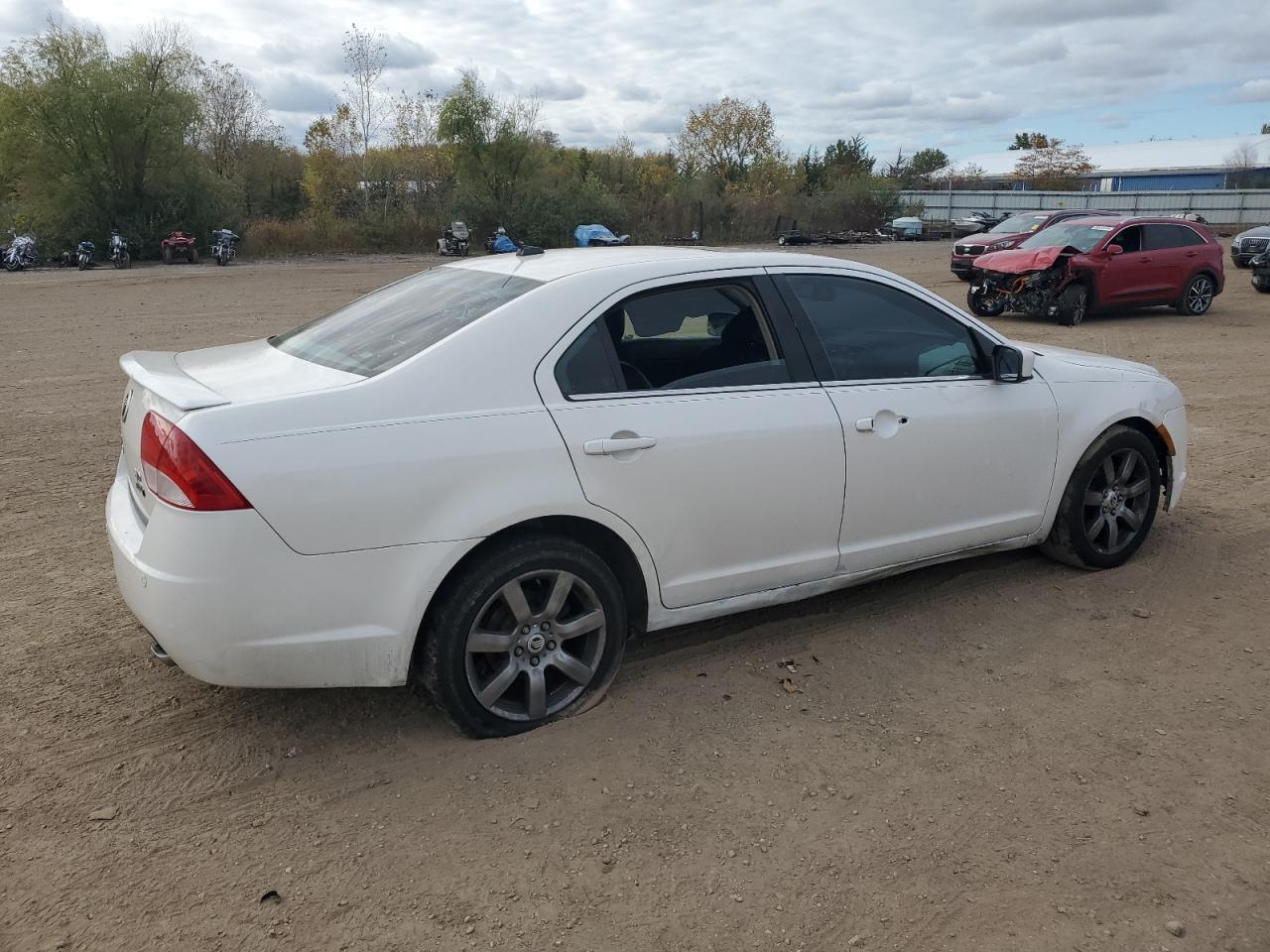 2010 Mercury Milan Premier - Image 3