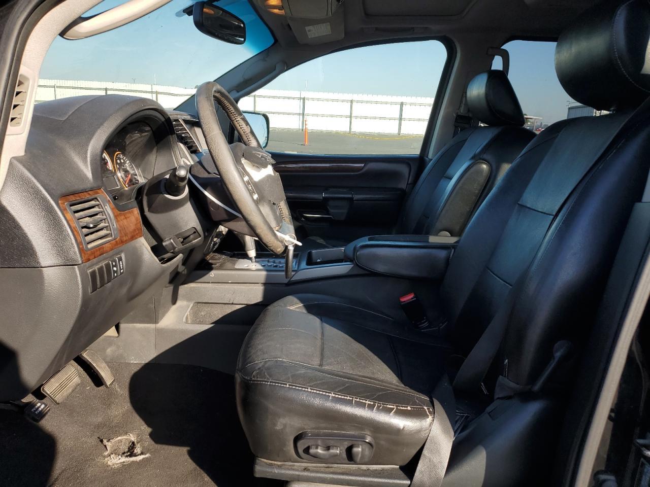 2010 Nissan Armada Se - Фото 7