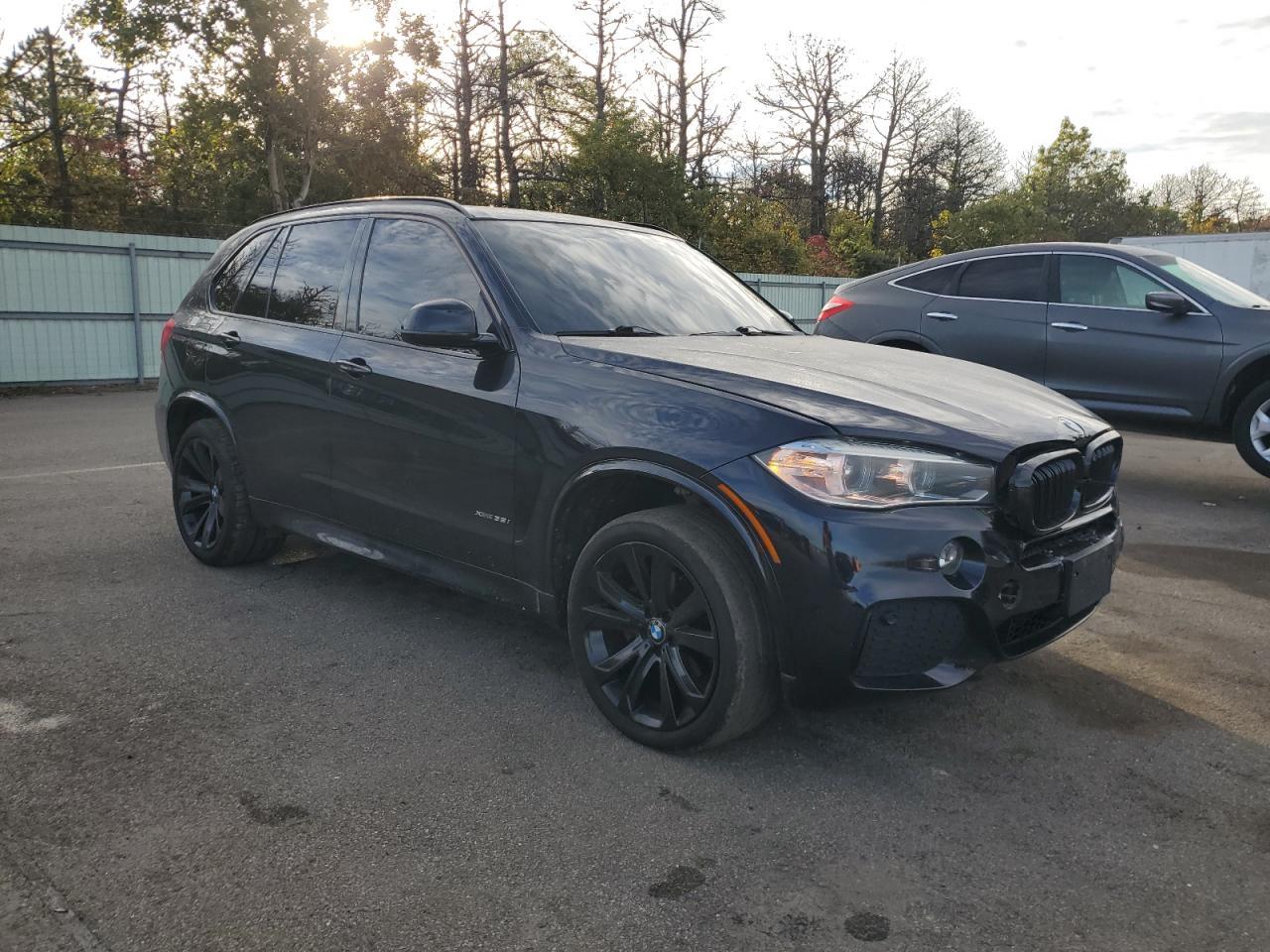 2016 BMW X5 xDrive35I - Фото 4