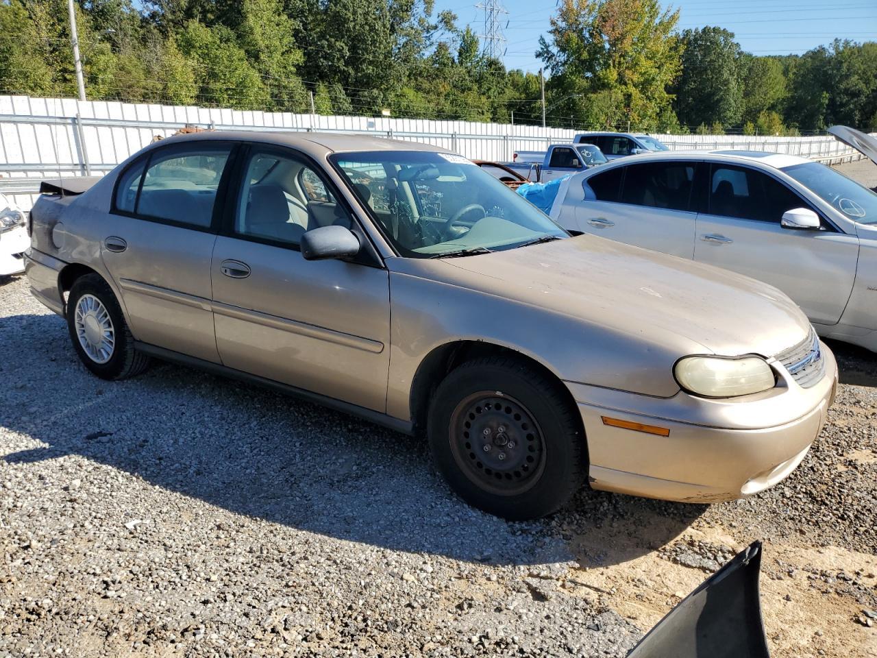 2004 Chevrolet Classic - Фото 4