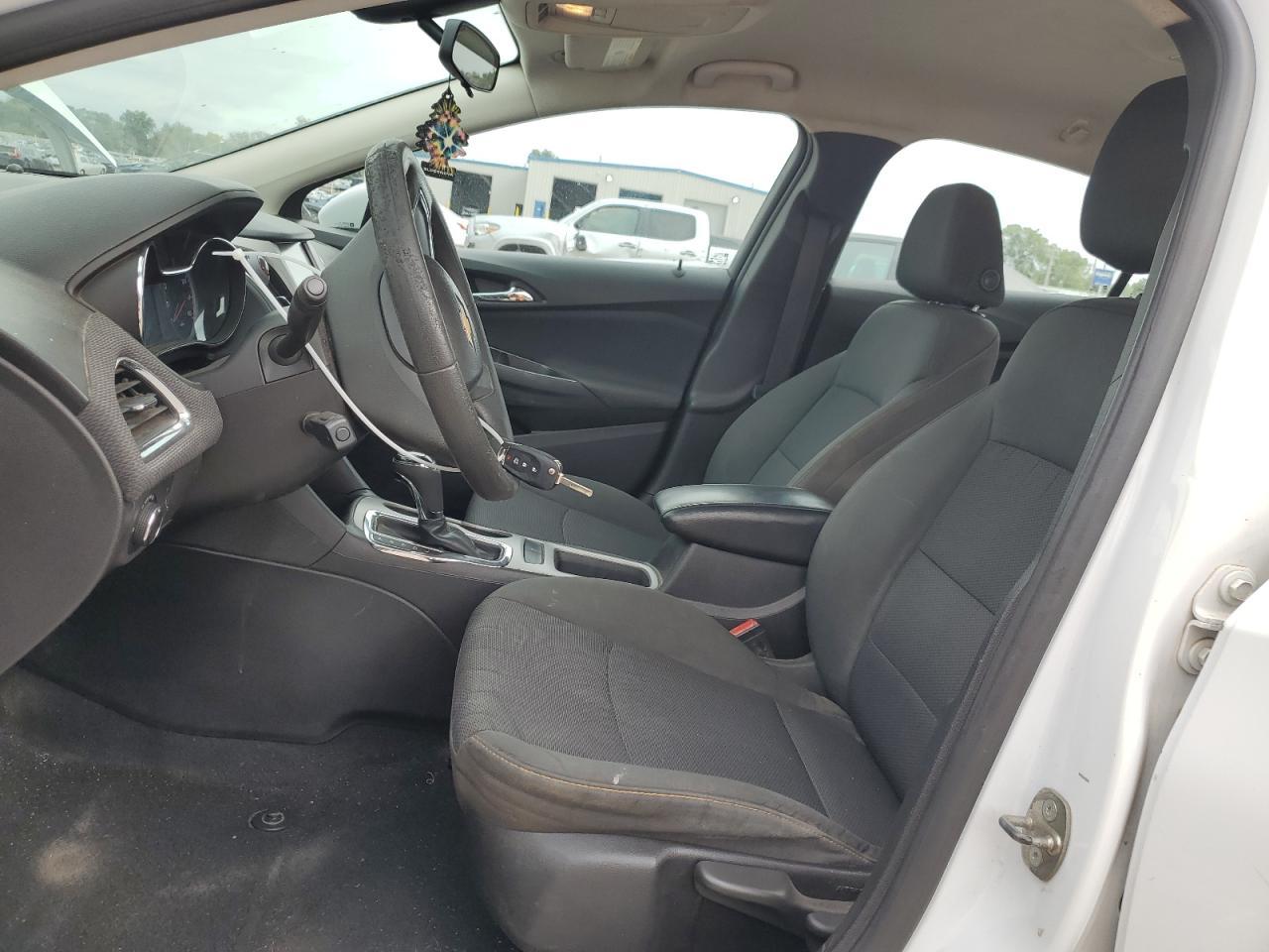 2017 Chevrolet Cruze Ls - Image 7
