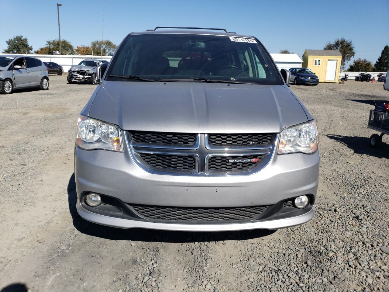2017 Dodge Grand Caravan Sxt - Image 5