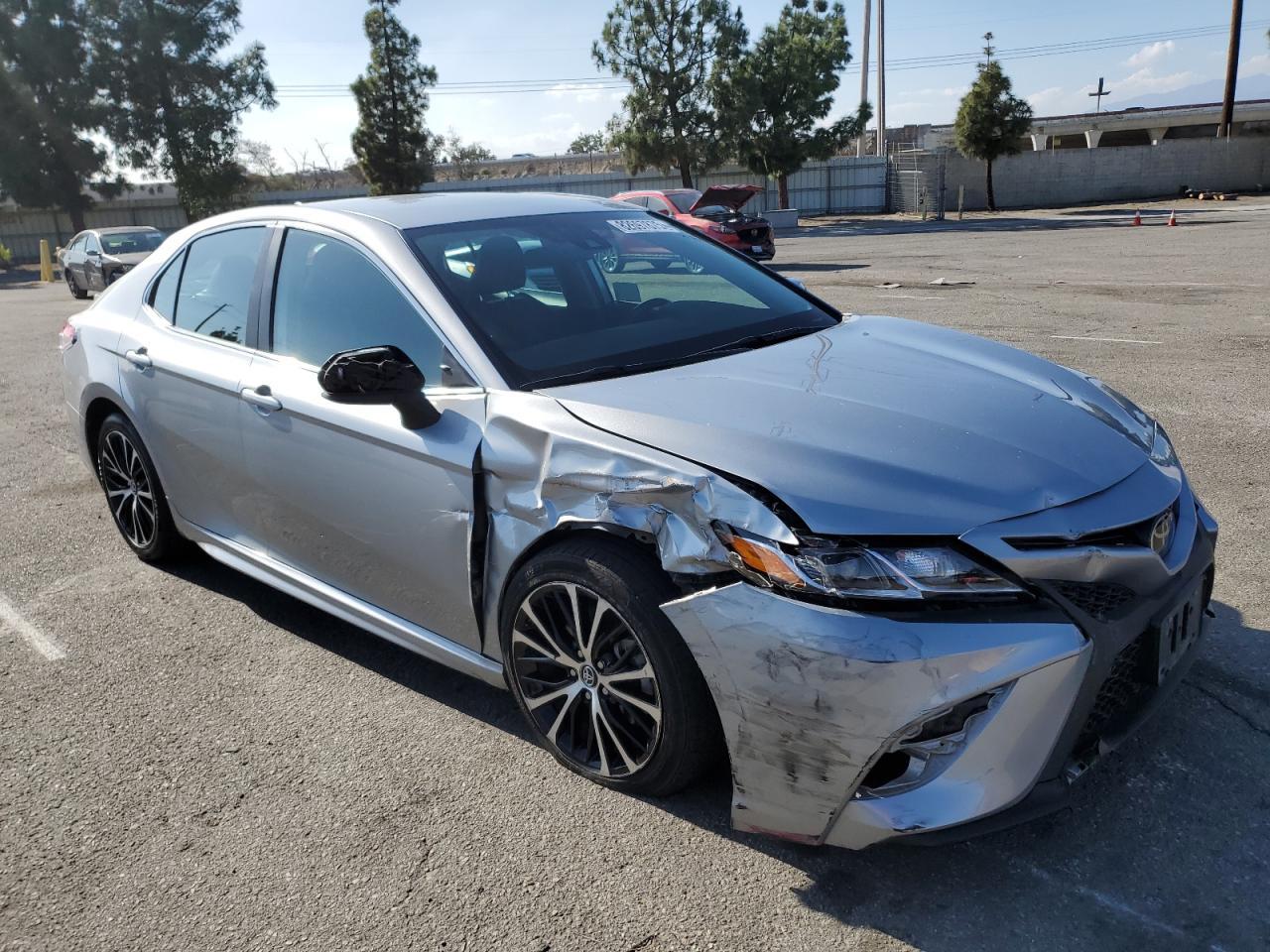 2019 Toyota Camry L - Image 4