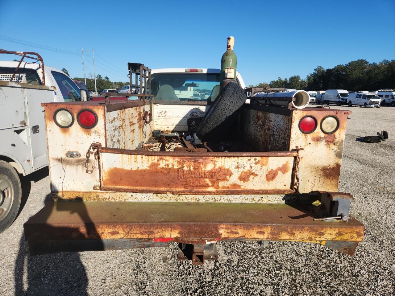 2006 Ford F350 Utility / Service Truck - Image 6