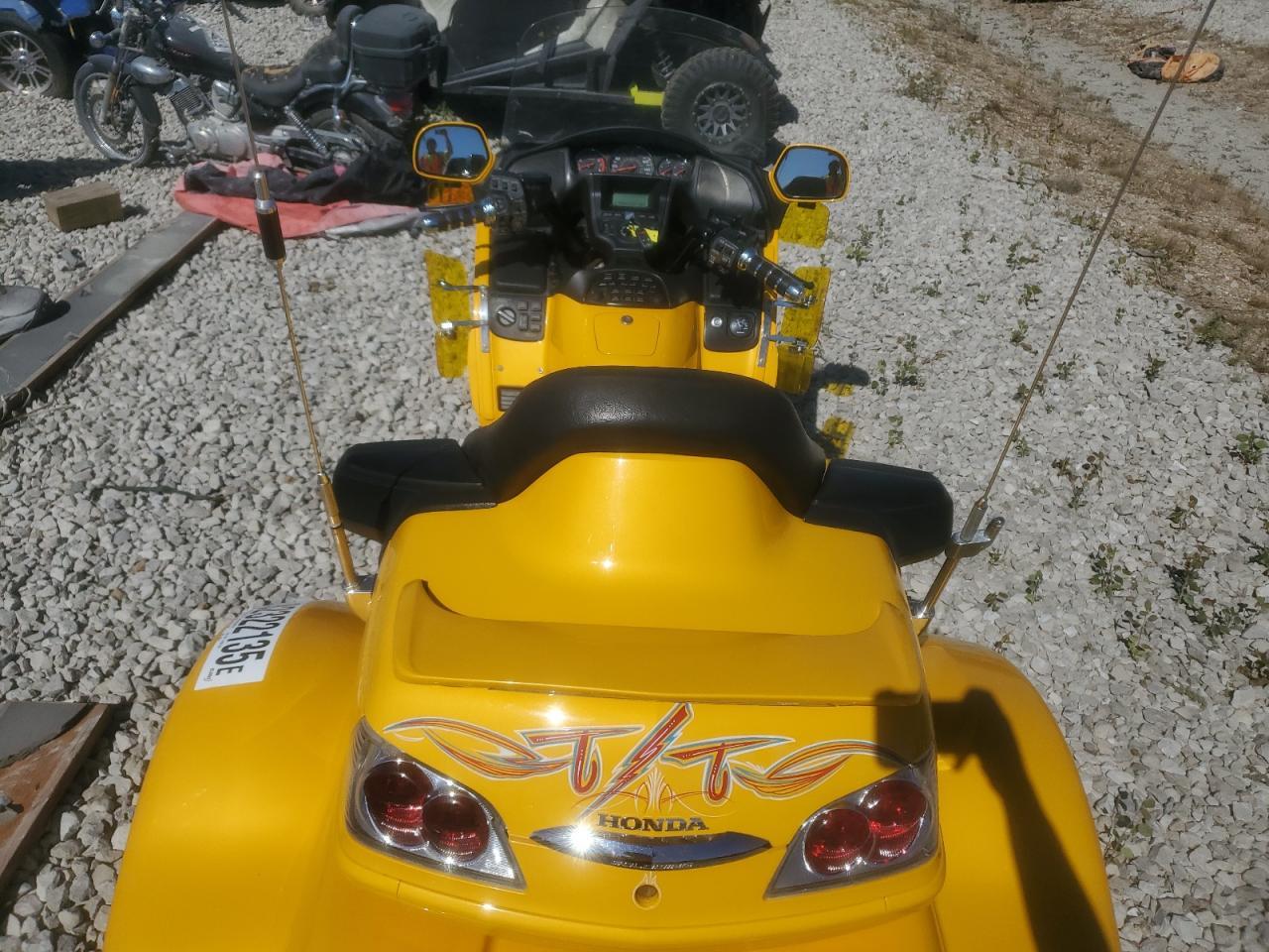 2010 Honda Gl1800 - Image 6