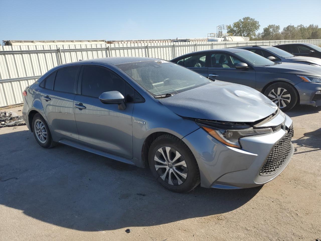 2021 Toyota Corolla Le - Фото 4