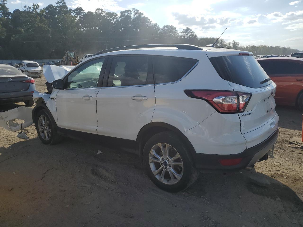 2018 Ford Escape Se - Image 2