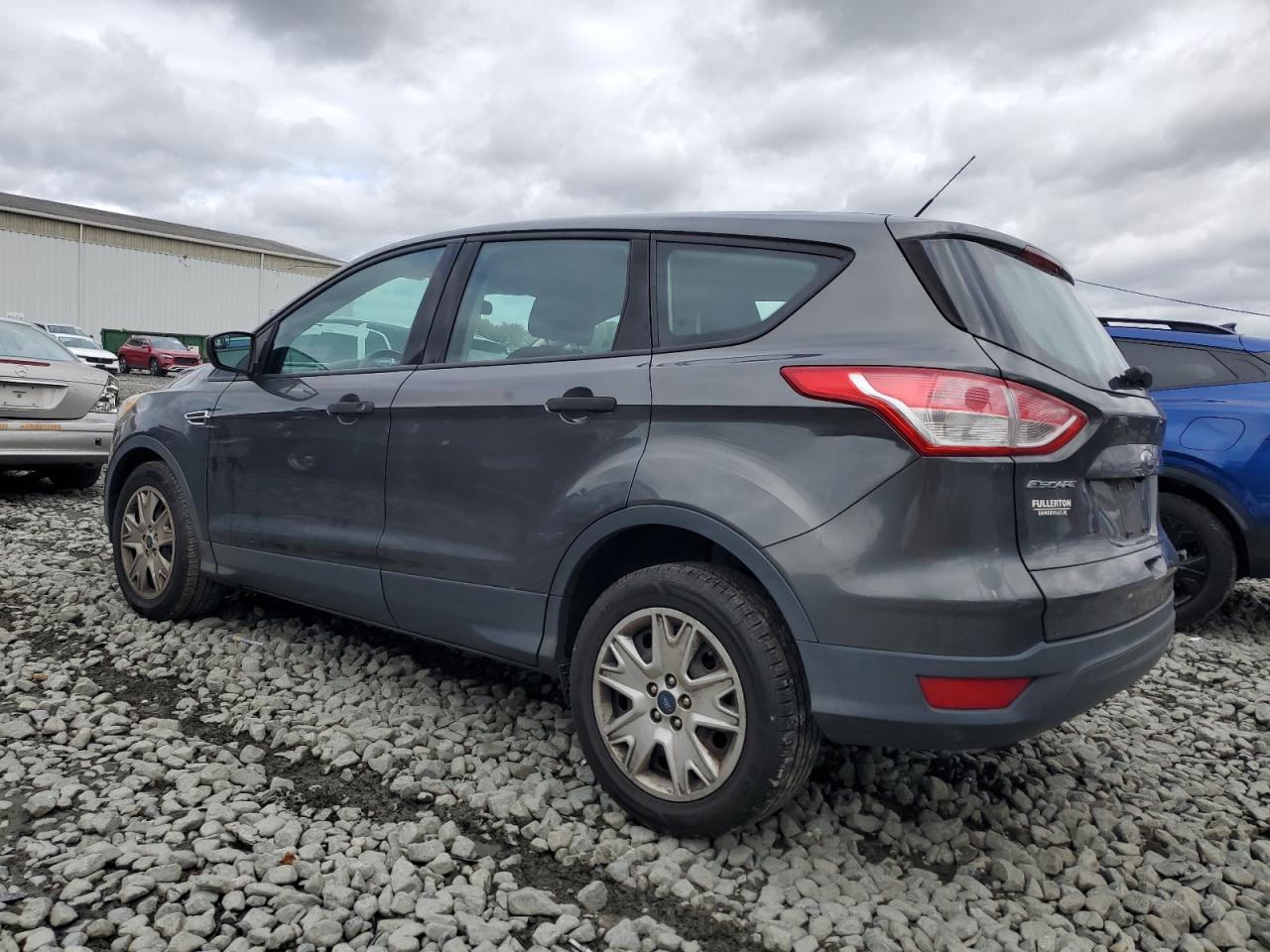 2016 Ford Escape S - Фото 2