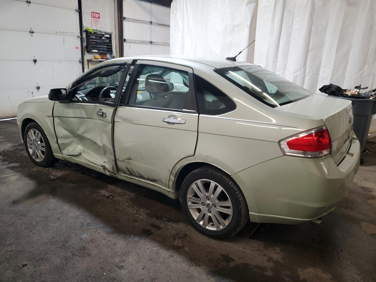 2010 Ford Focus Sel - Фото 2