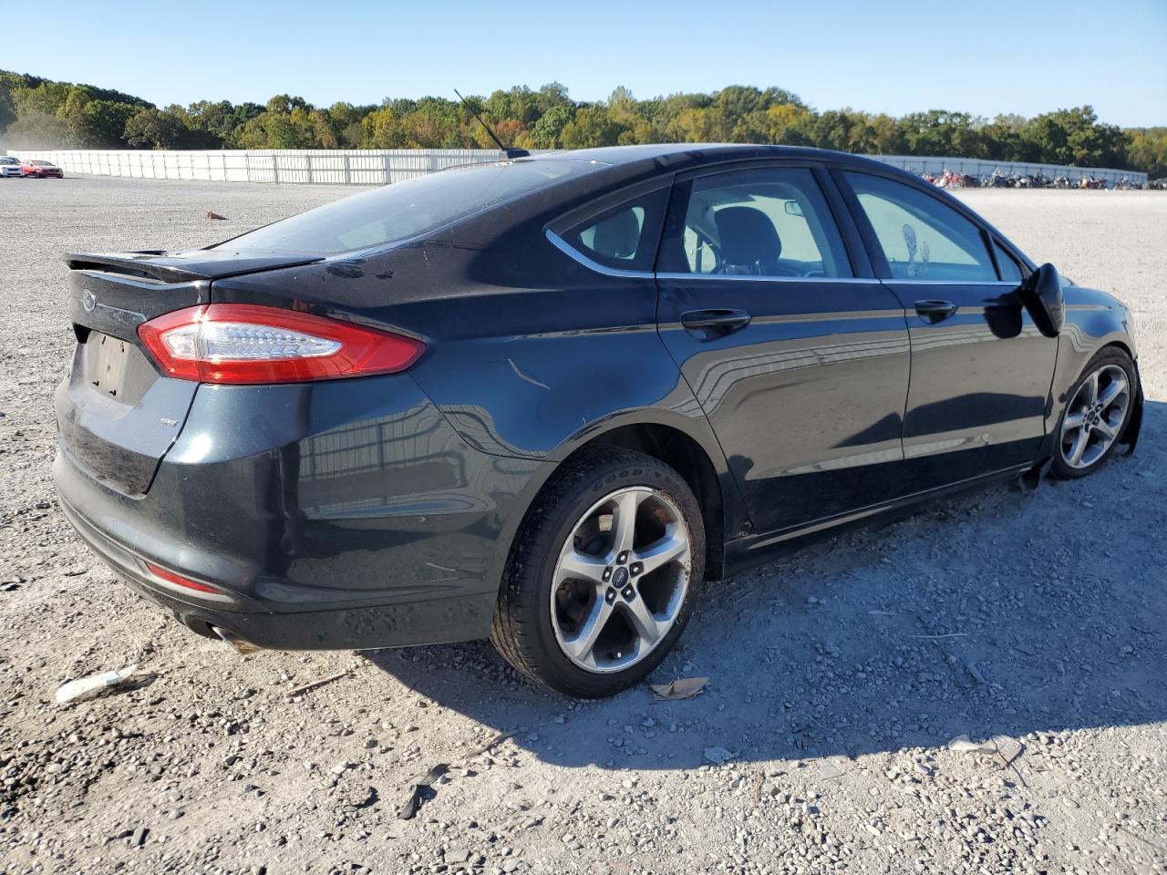 2014 Ford Fusion Se - Фото 3