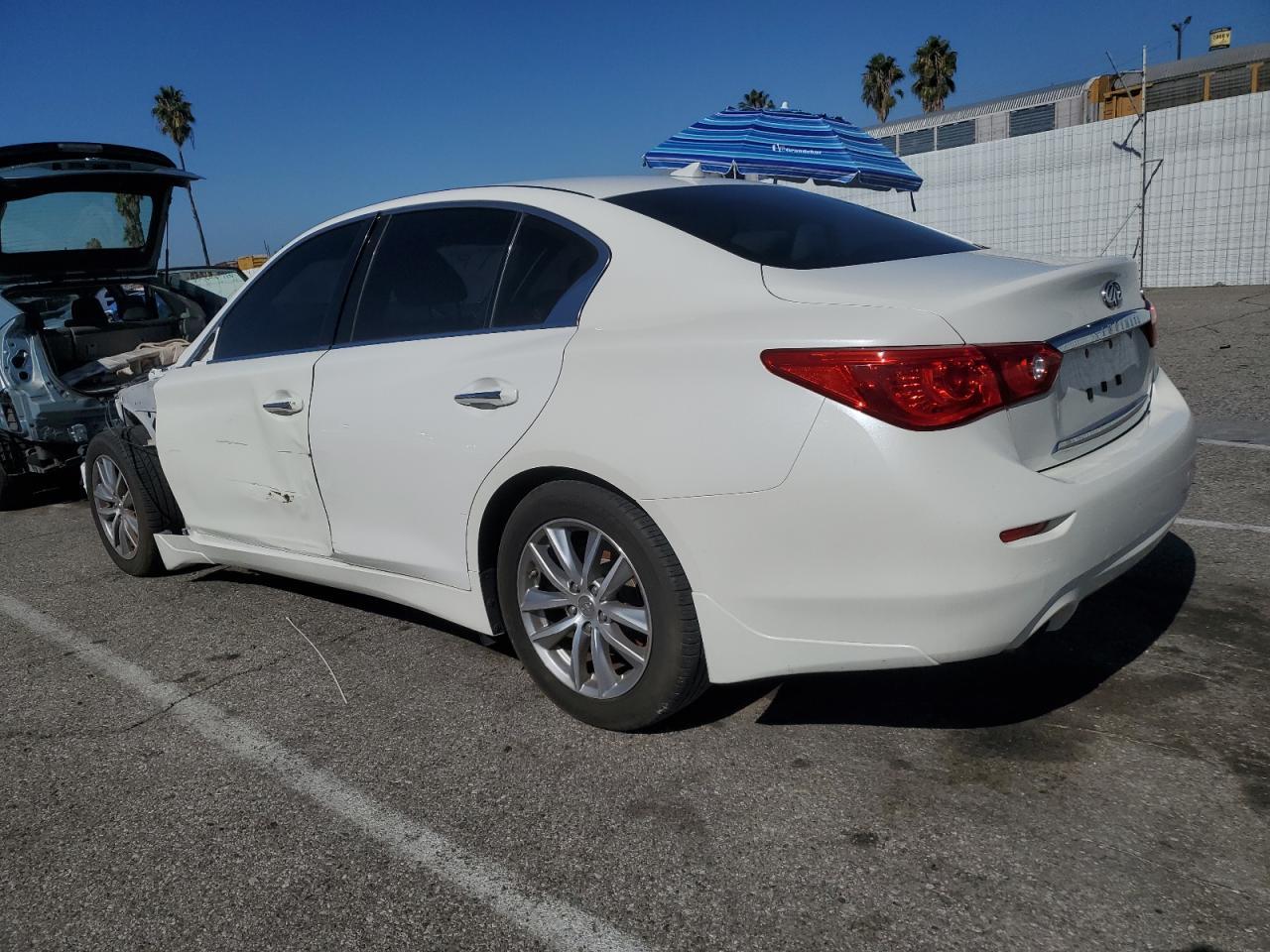 2016 Infiniti Q50 Premium - Фото 2