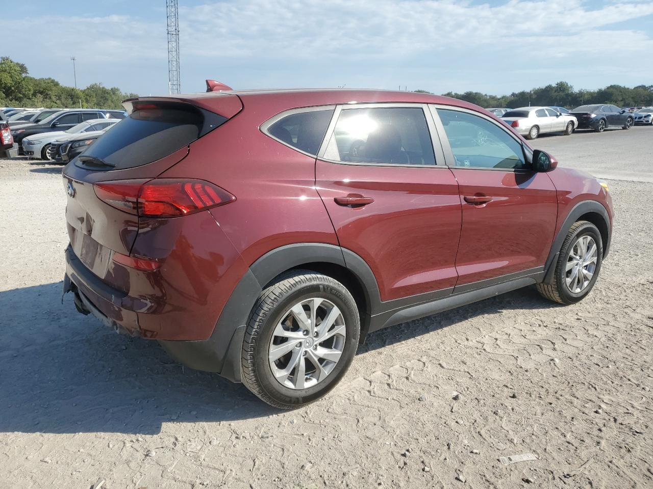 2020 Hyundai Tucson Se - Image 3