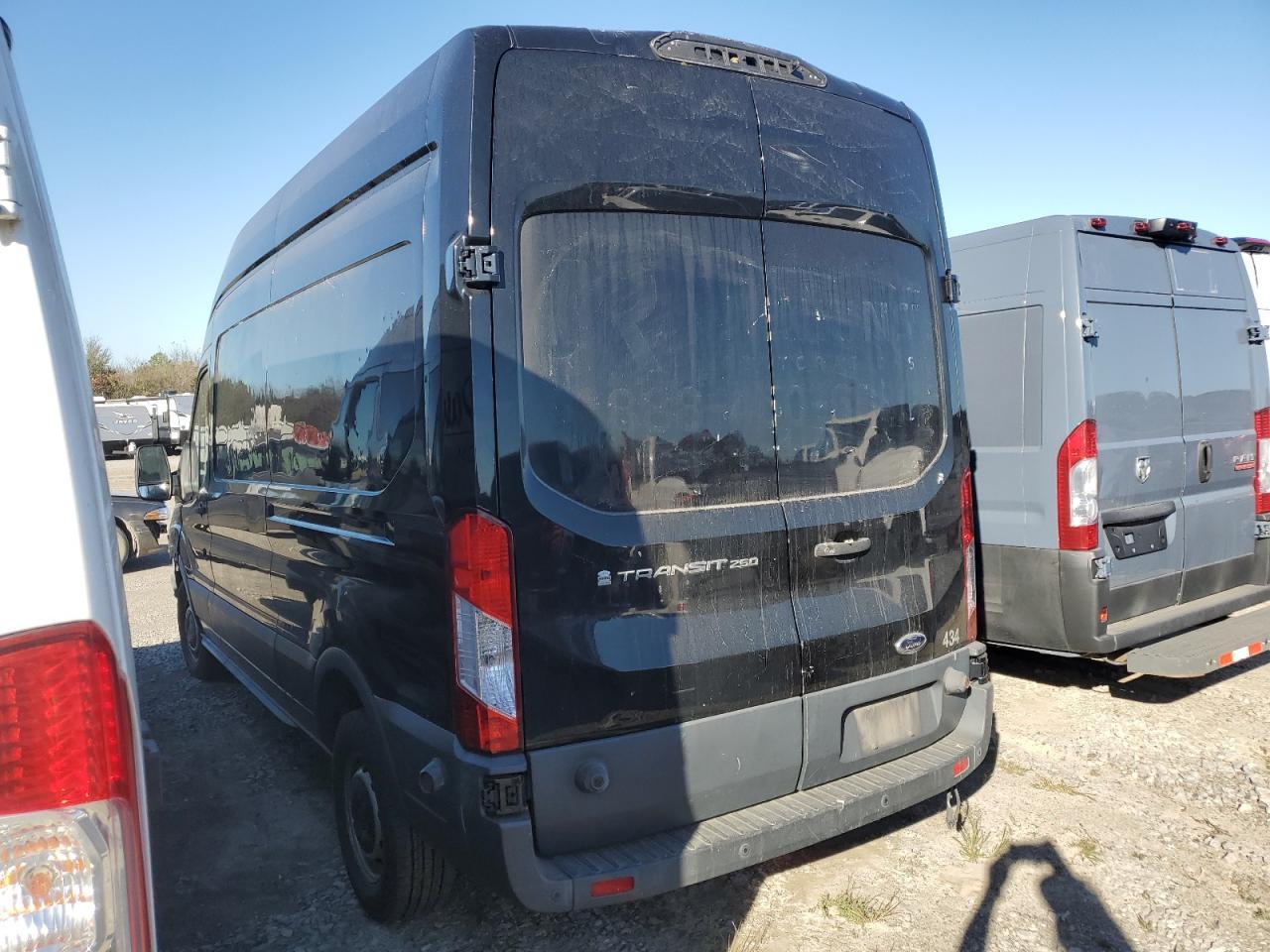 2018 Ford Transit T-250 - Image 2