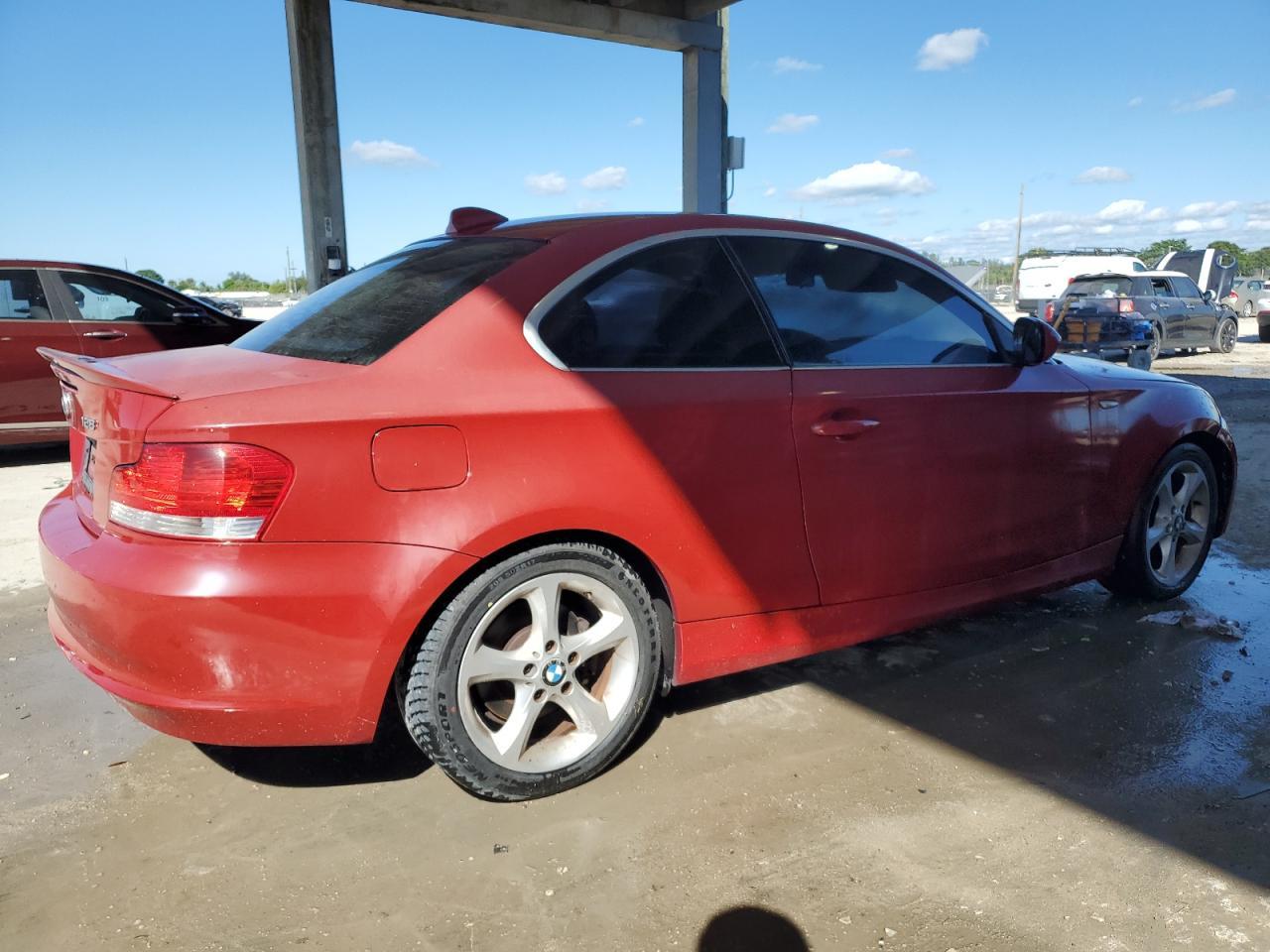 2010 BMW 128 I - Фото 3