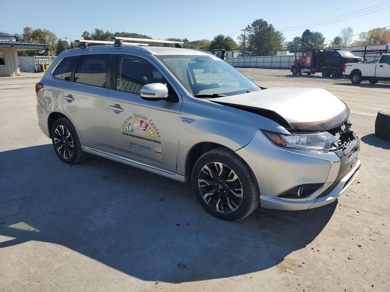 2018 Mitsubishi Outlander Phev - Фото 4