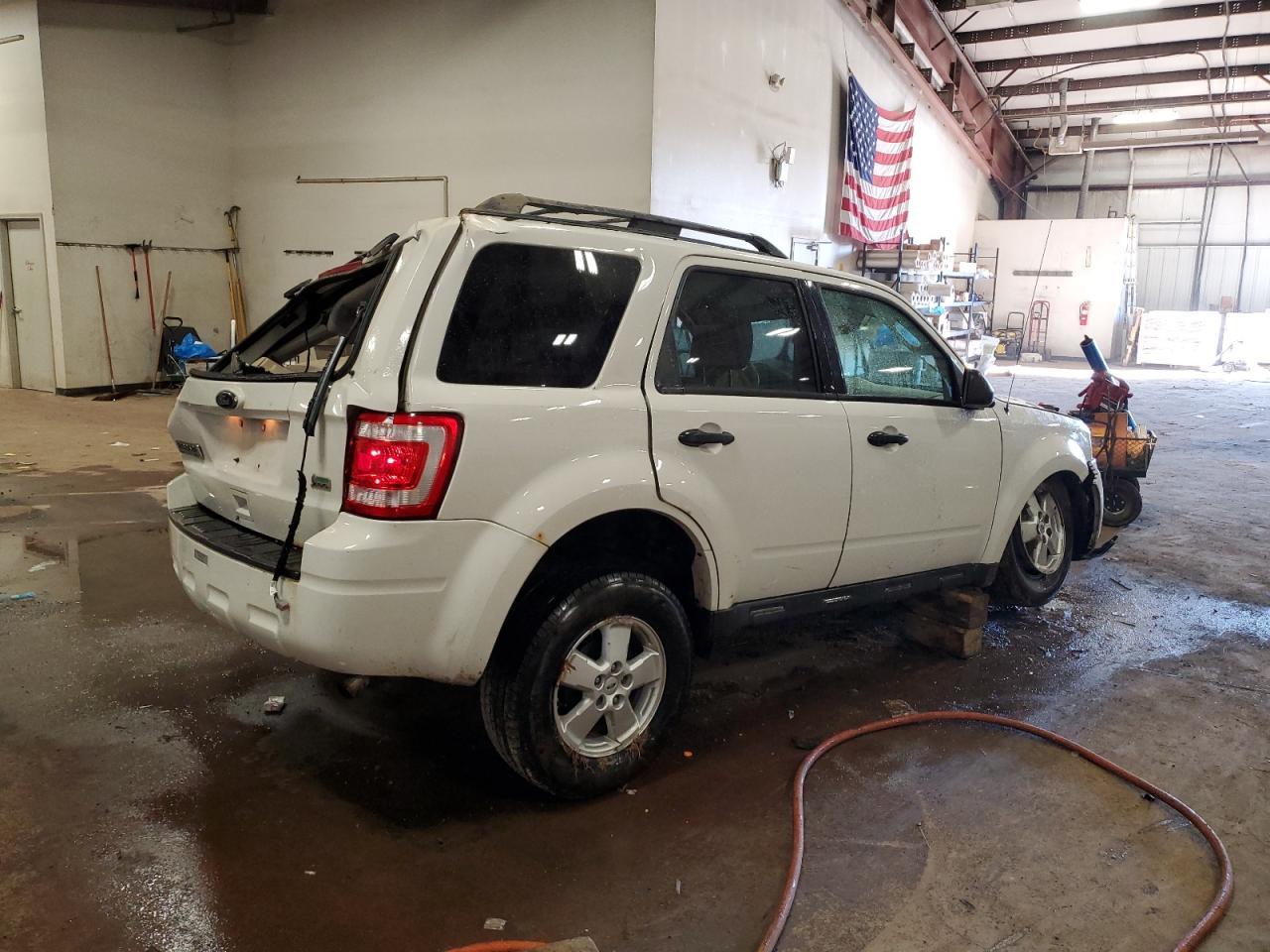 2010 Ford Escape Xlt - Image 3