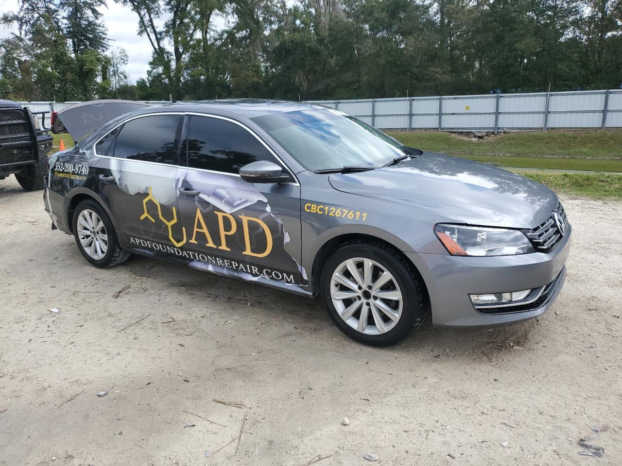 2012 Volkswagen Passat Sel - Image 4