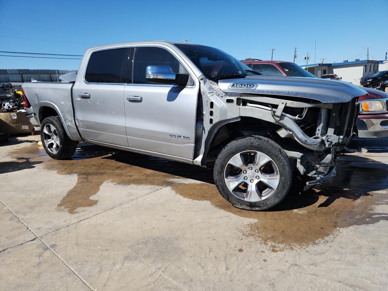 2019 Ram 1500 Laramie - Фото 4