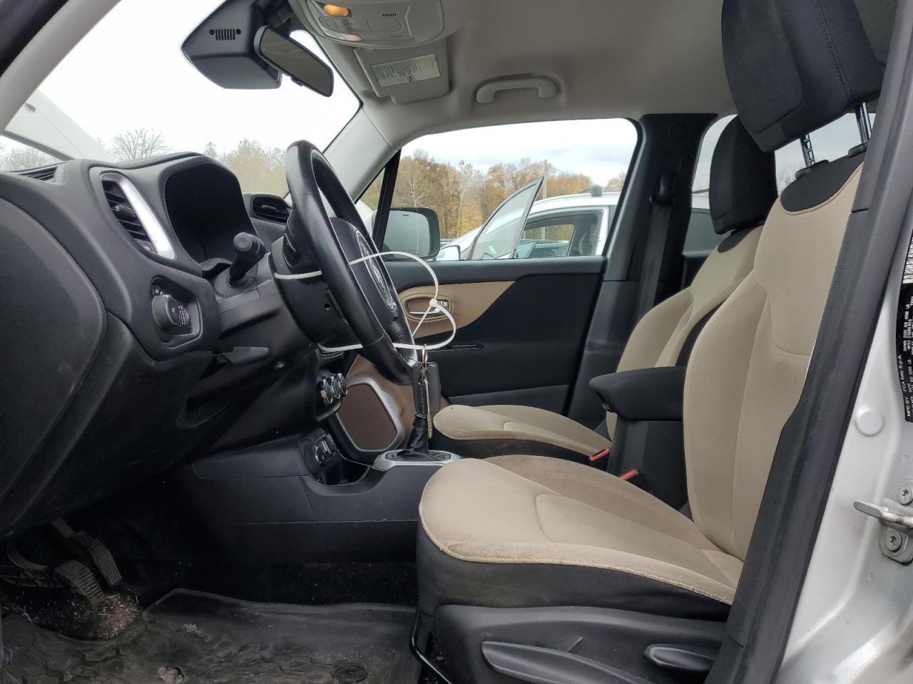 2015 Jeep Renegade Latitude - Фото 7