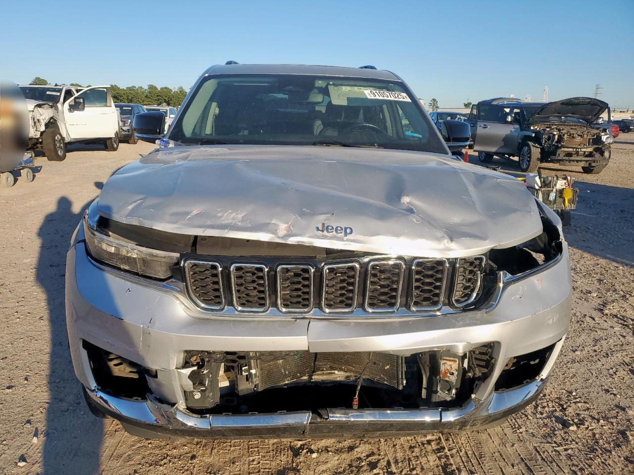 2022 Jeep Grand Cherokee L Limited - Image 5