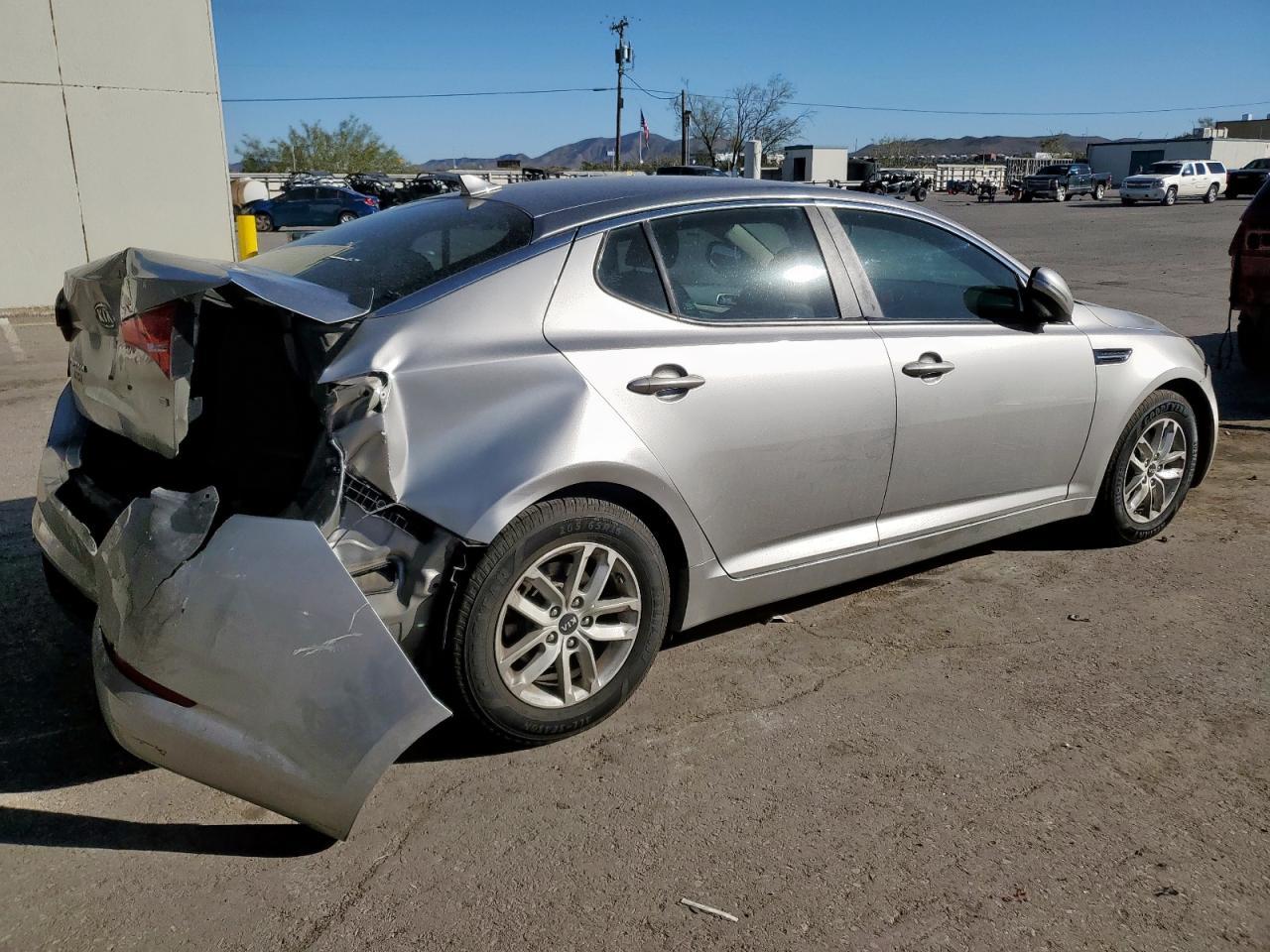 2011 Kia Optima Lx - Фото 3