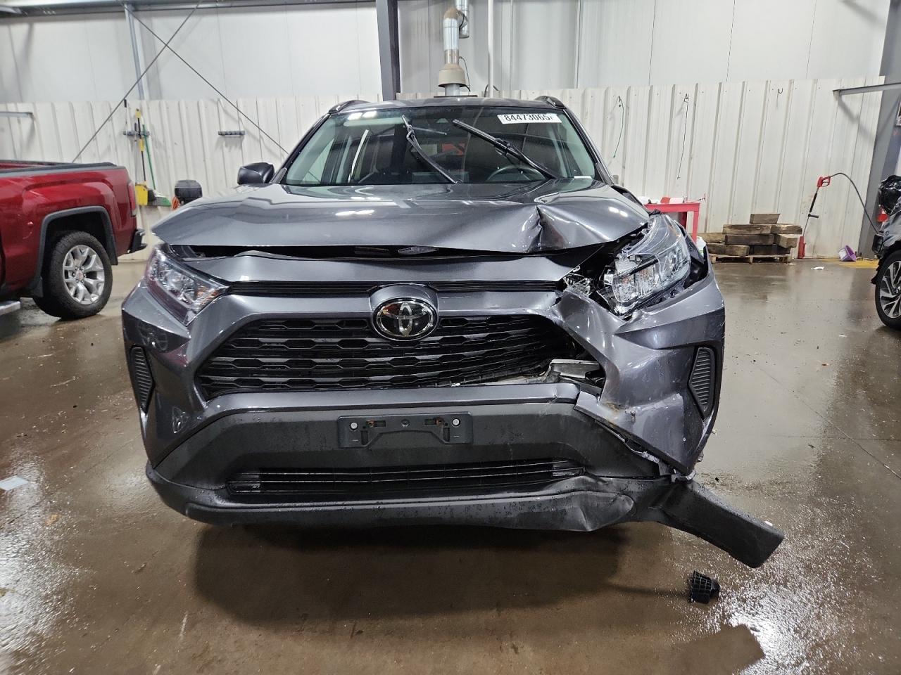 2020 Toyota Rav4 Le - Image 5