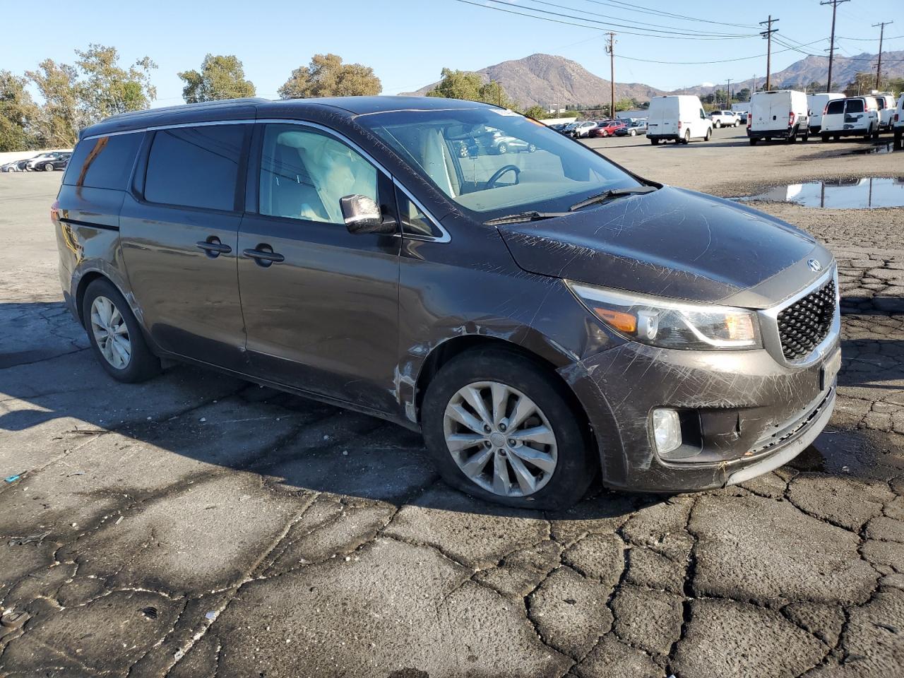 2016 Kia Sedona Ex - Фото 4