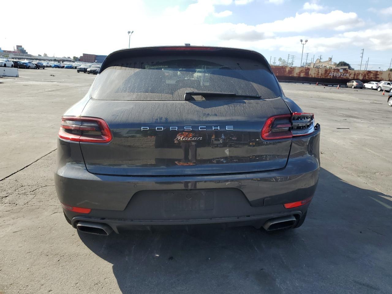 2017 Porsche Macan - Фото 6