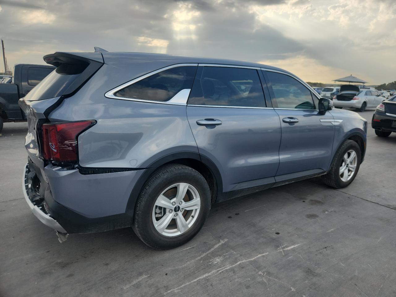2024 Kia Sorento Lx - Фото 3