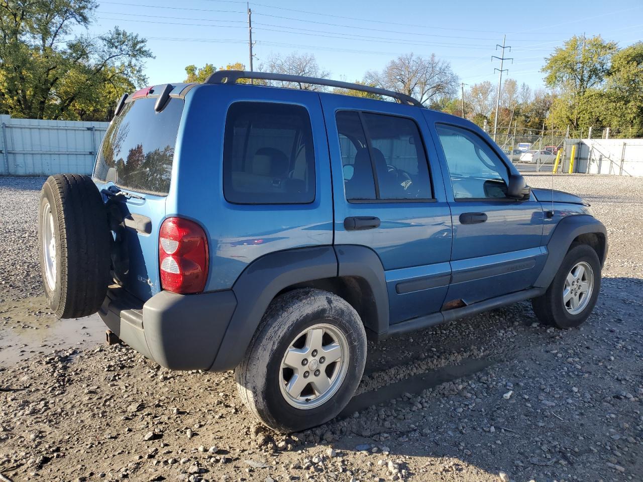 2006 Jeep Liberty Sport - Фото 3