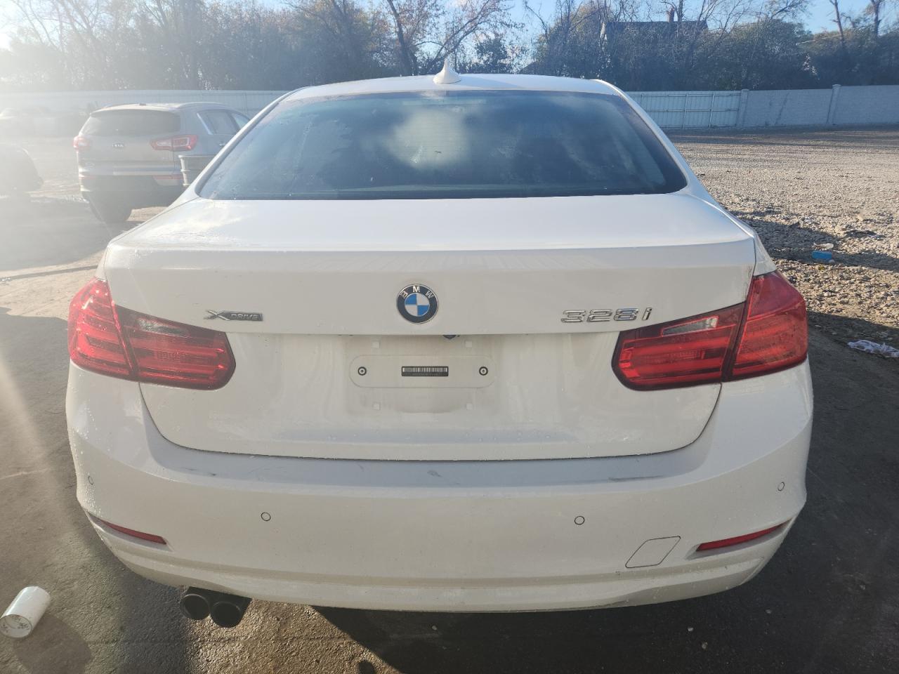 2015 BMW 328 Xi - Image 6