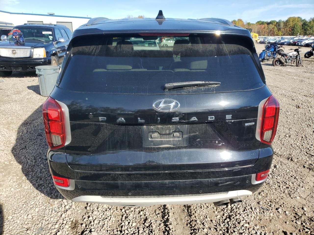 2022 Hyundai Palisade Limited - Image 6
