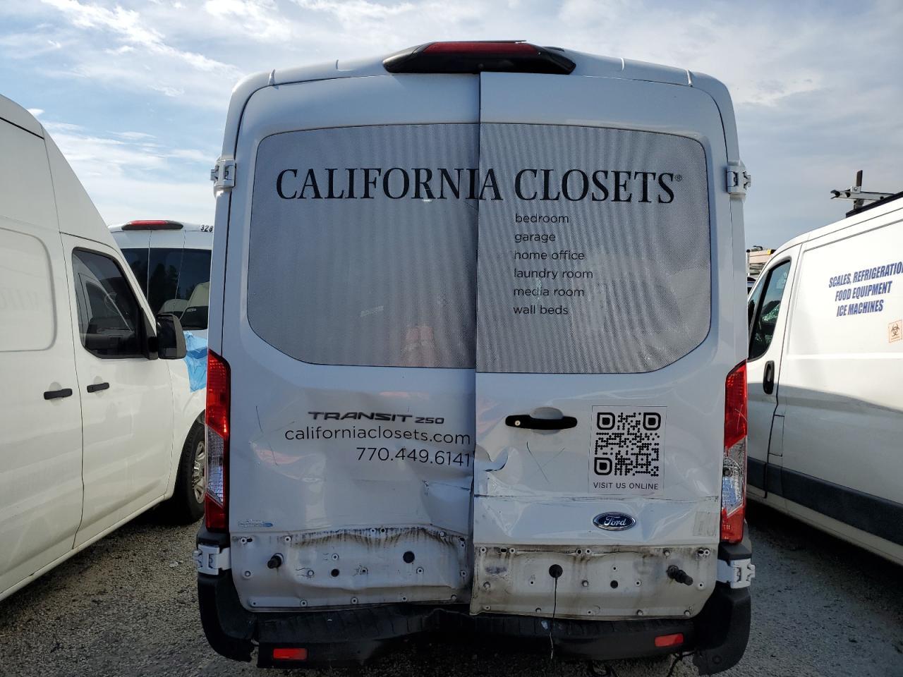 2020 Ford Transit Utility / Service Van - Фото 6