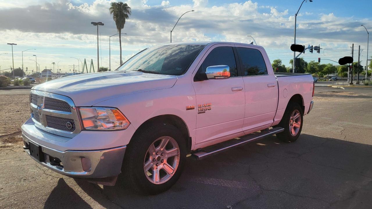 2019 Ram 1500 Classic Slt - Image 2