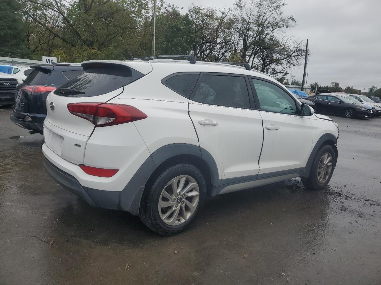 2017 Hyundai Tucson Limited - Image 3
