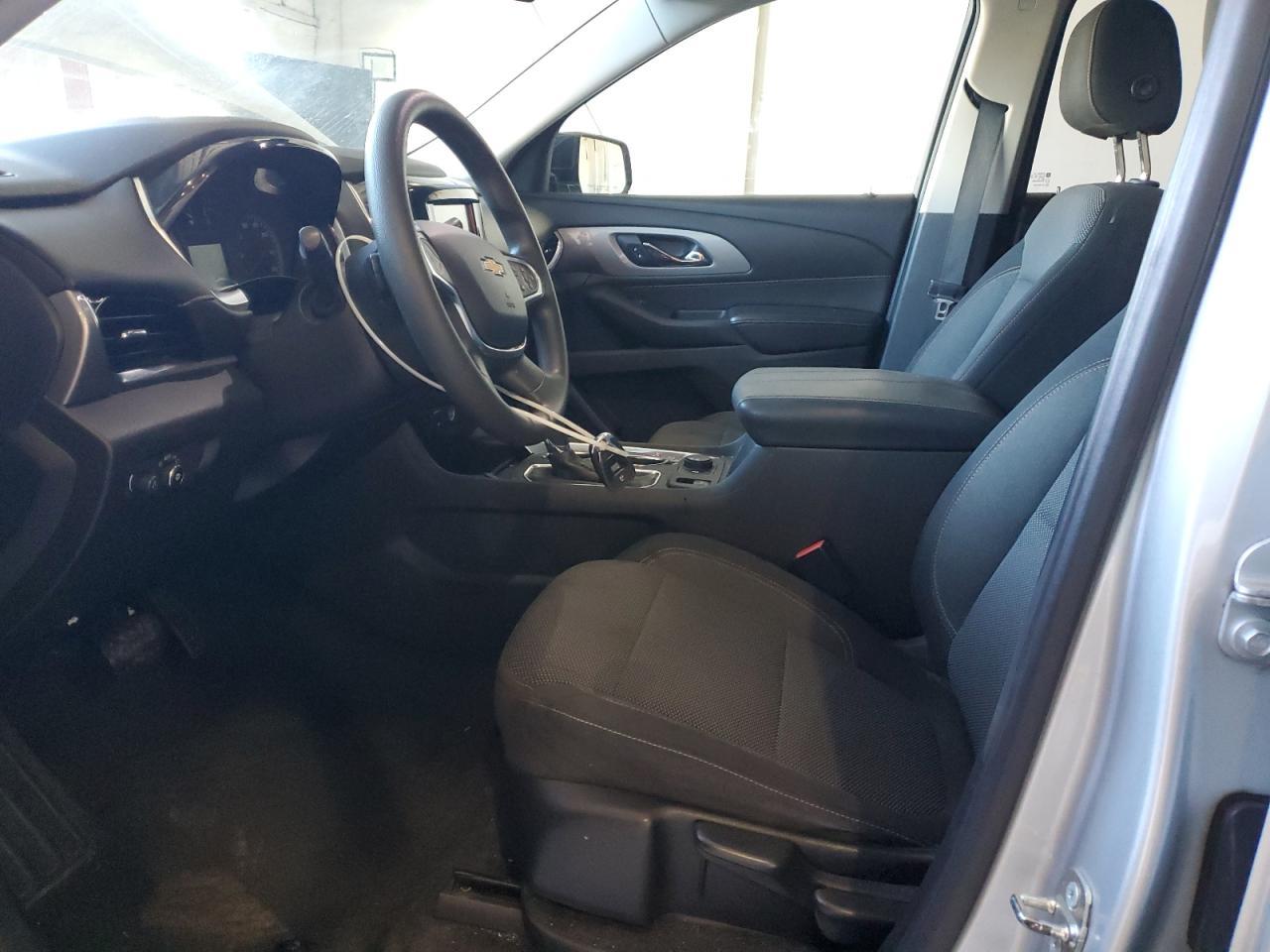 2018 Chevrolet Traverse Ls - Image 7