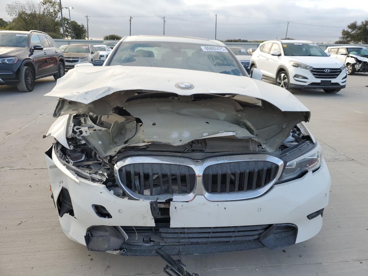 2021 BMW 330Xi - Image 5