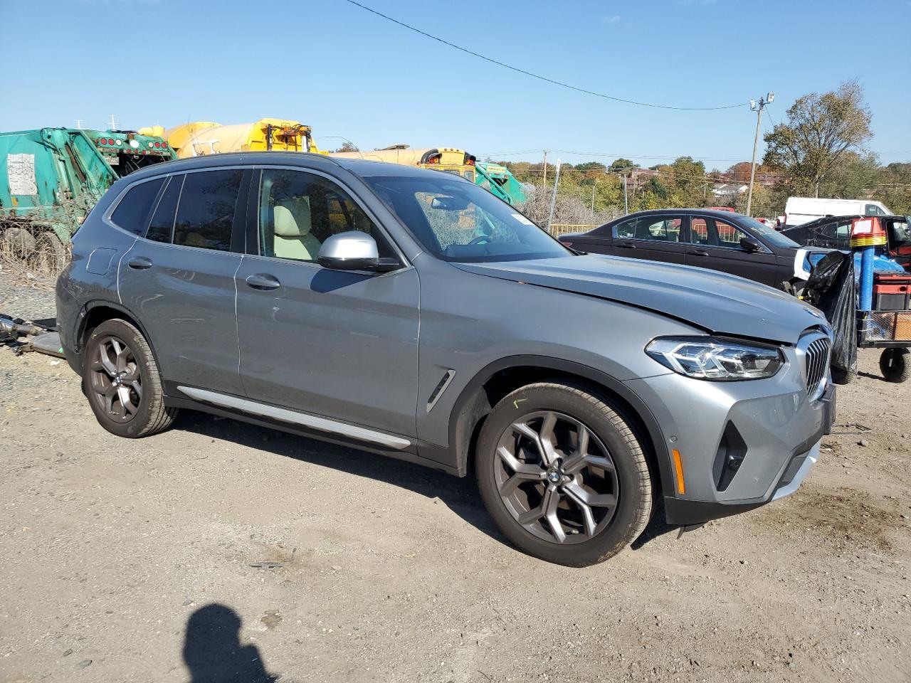 2023 BMW X3 - Image 4