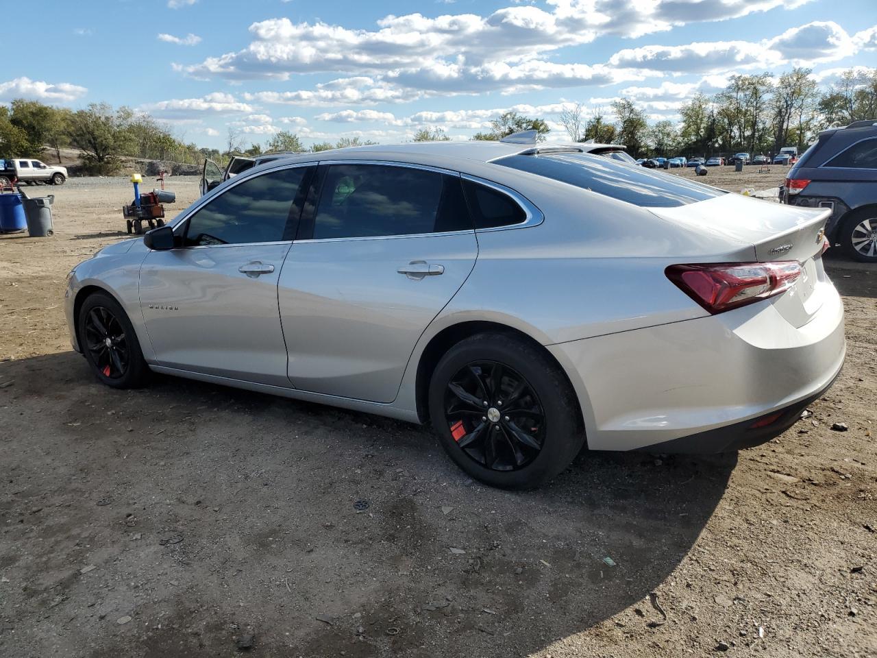 2019 Chevrolet Malibu Lt - Фото 2