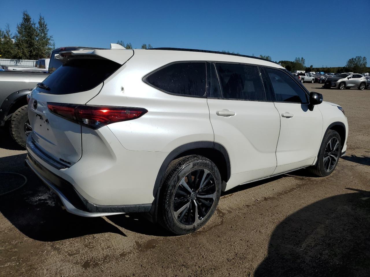 2021 Toyota Highlander Xse - Фото 3